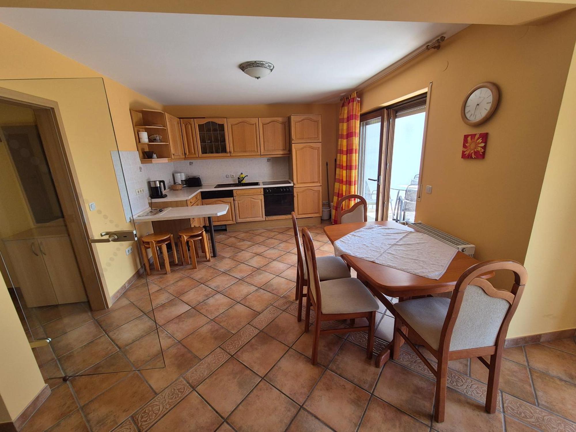 Apartments And Rooms Mamic Dugi Rat Exterior foto